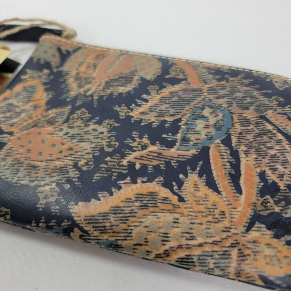 Patricia Nash Capri Wristlet Purse blue brown Vintage Needlepoint Retired zipper - Picture 3 of 9